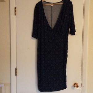 XL, bodycon Maternity Dress